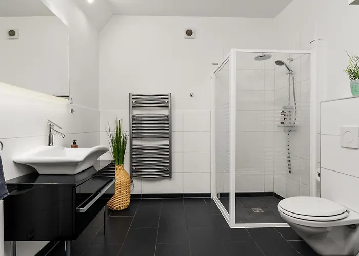 Mel&bens Terrasse Wallanlagen *